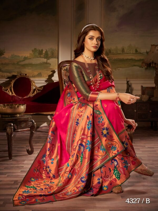 Bold Border Paithani - Image 2