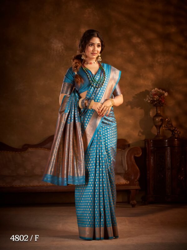 Charming Butti Kathpadar - Image 6